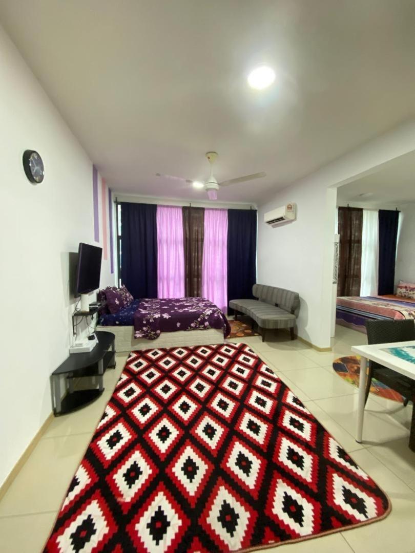 Vista Alam Roomstay Homestay Shah Alam Eksteriør billede