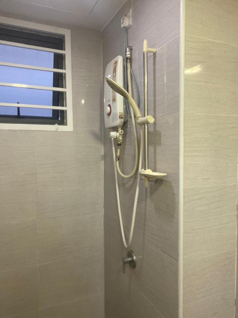 Vista Alam Roomstay Homestay Shah Alam Eksteriør billede