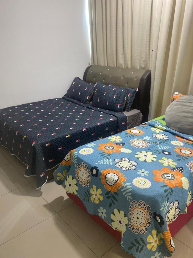 Vista Alam Roomstay Homestay Shah Alam Eksteriør billede