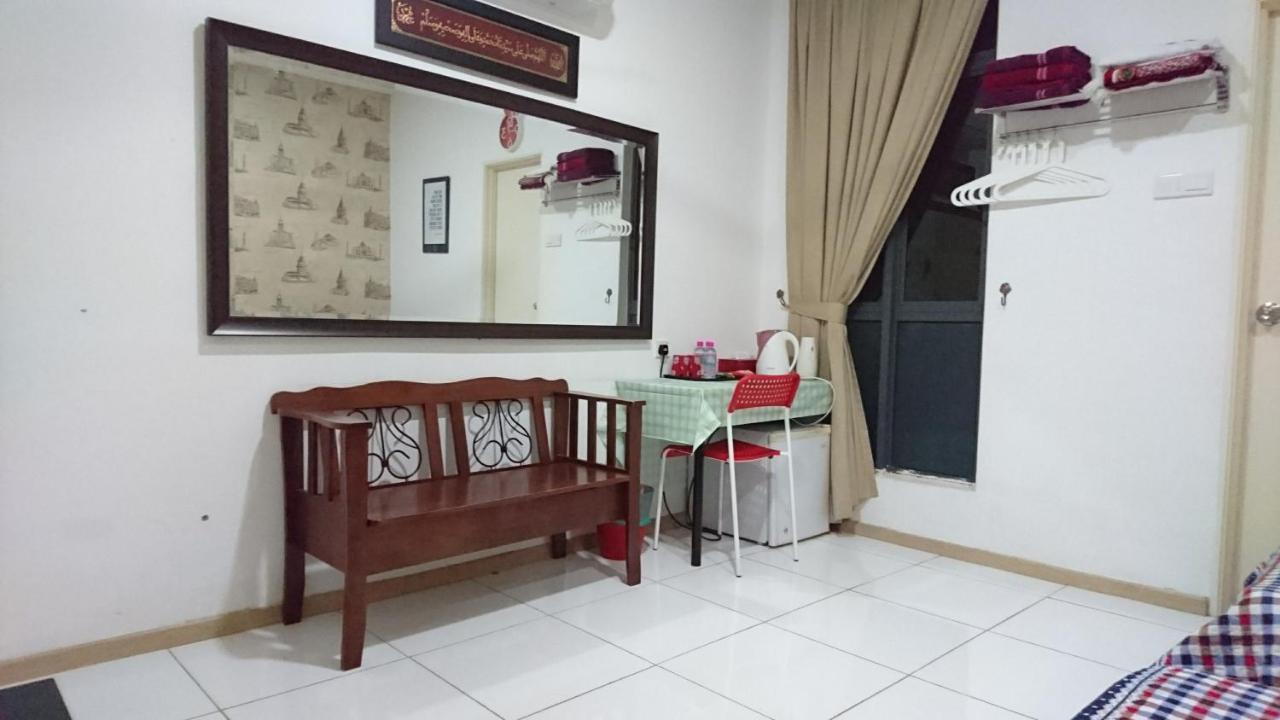 Vista Alam Roomstay Homestay Shah Alam Eksteriør billede